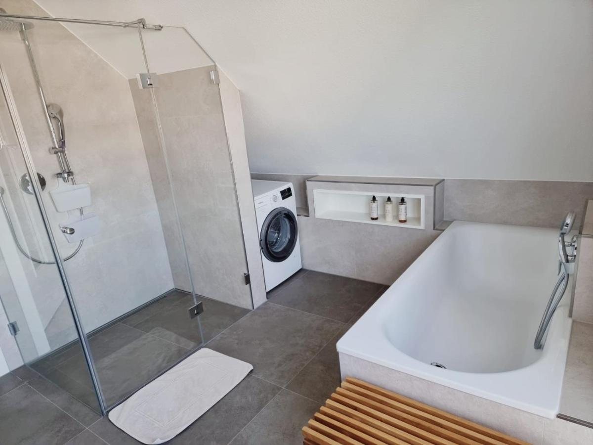 Stadtnahe Komfortferienwohnung Fuer Familien Und Geschaeftsreisende Χιλντεσχάιμ Εξωτερικό φωτογραφία